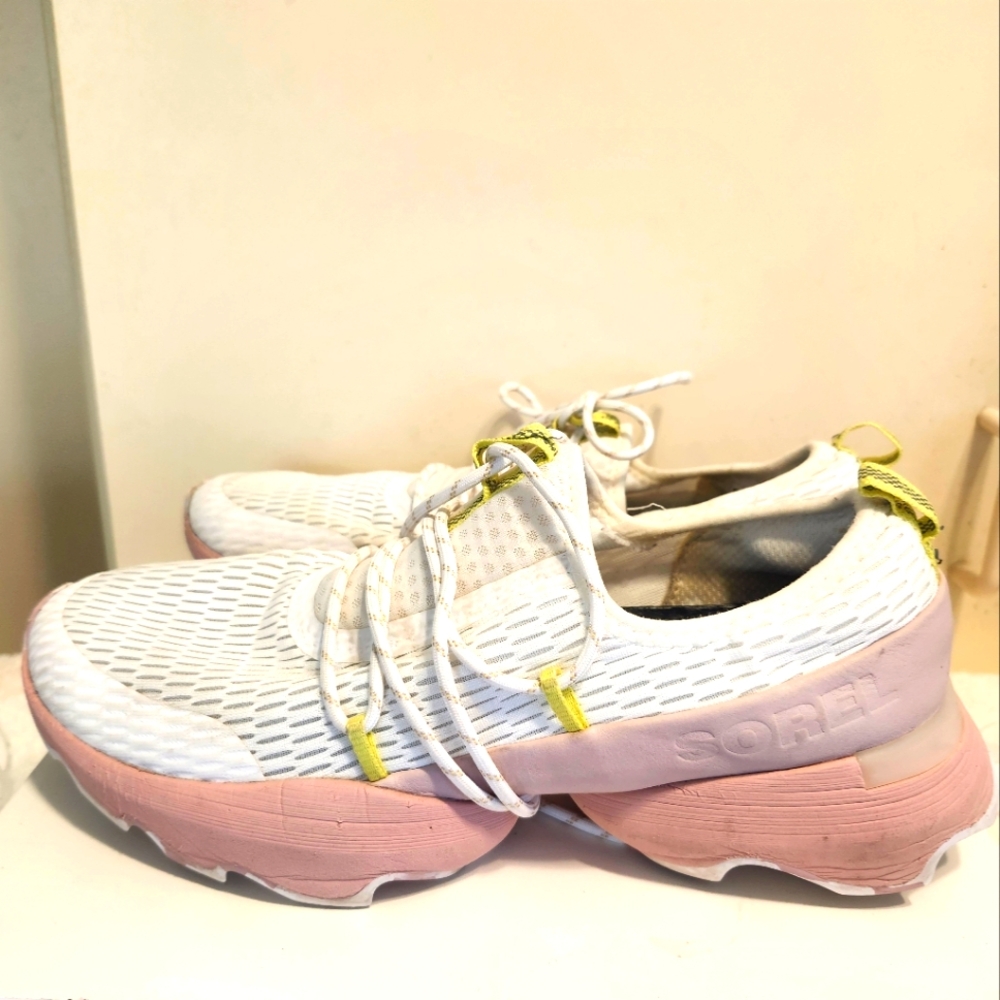 SOREL "Kinetic Impact II Lace" Mesh Sneakers  Womens Sz.10 Ret. $150